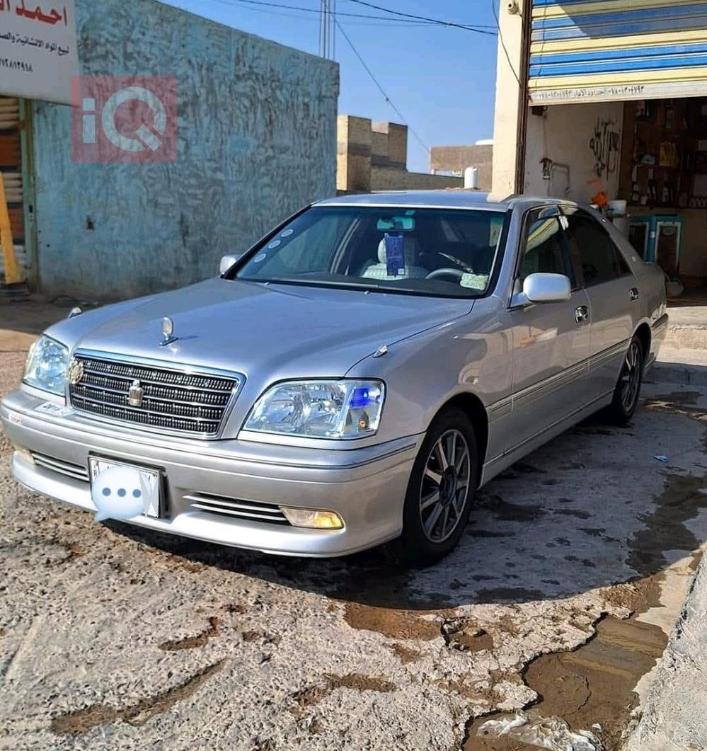 تويوتا كراون